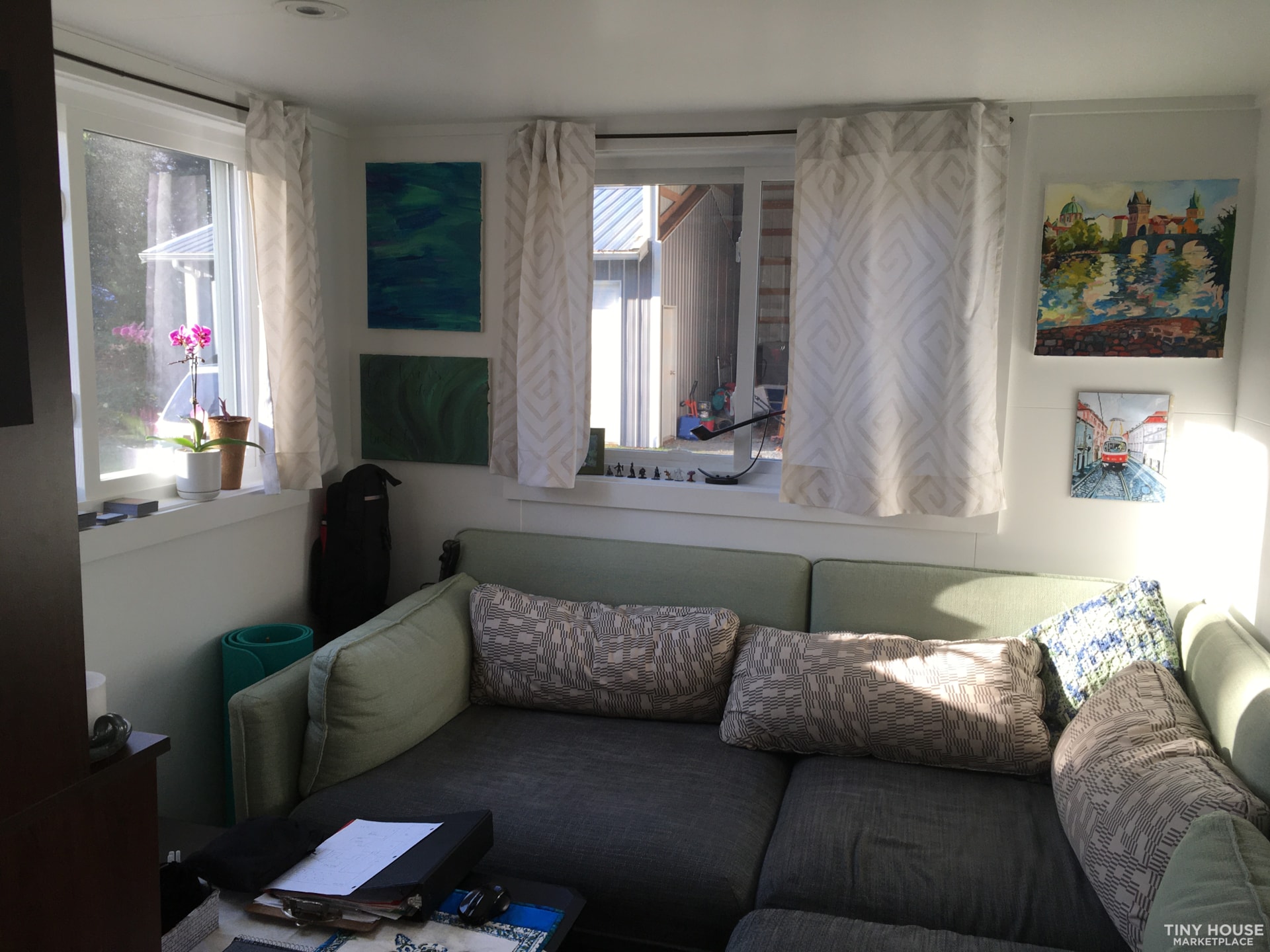 Custom Amish-Built 30' x 8.5' Tiny Home for Sale! - Image 4 Thumbnail