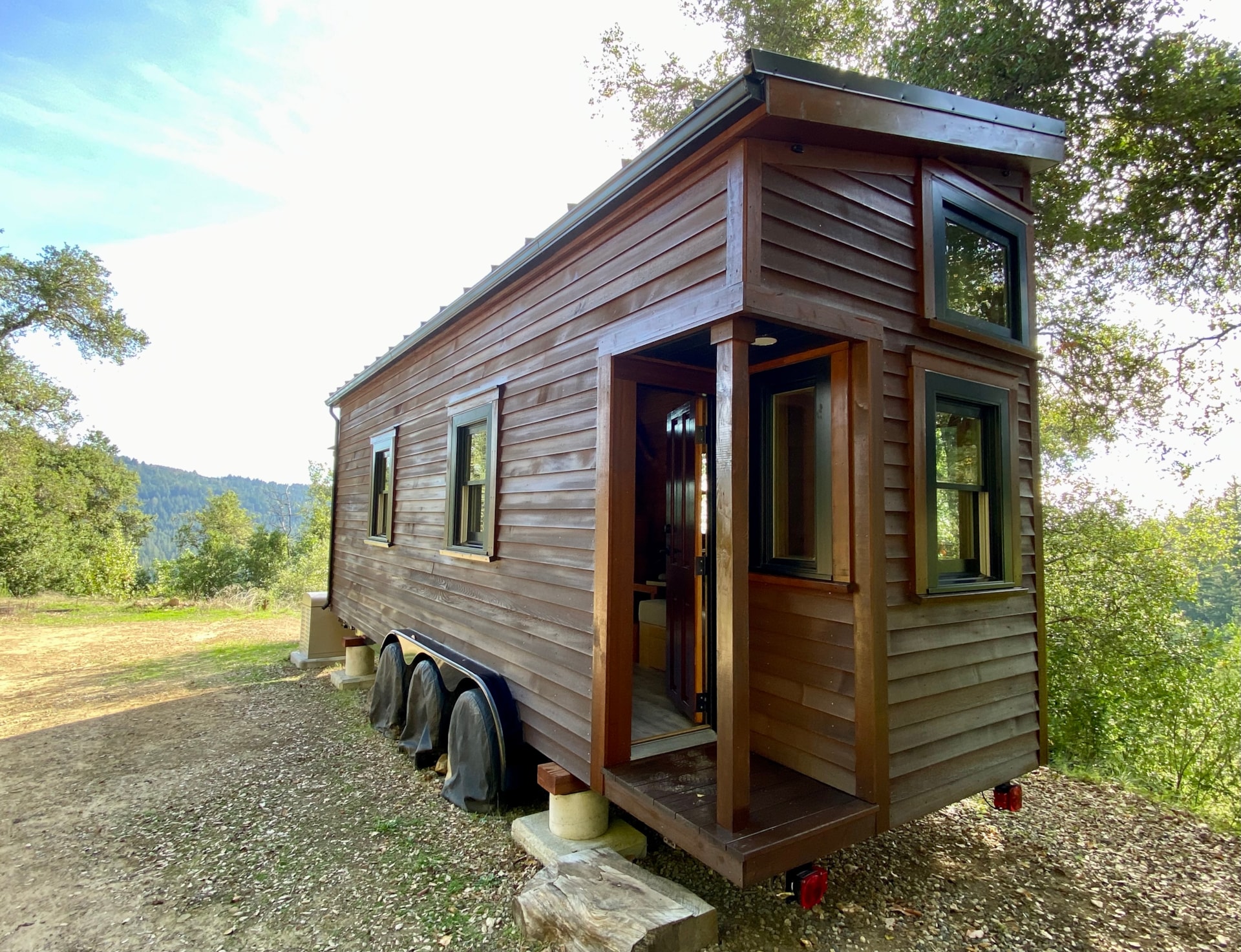 Custom Built 24ft Tiny House on Wheels