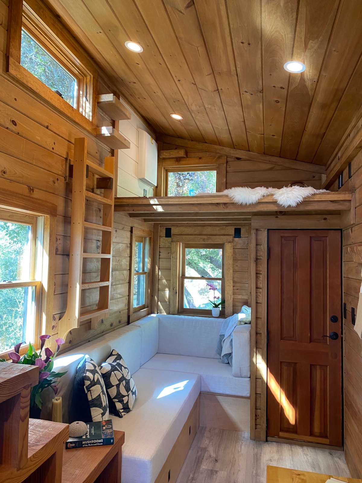 Custom Built 24ft Tiny House on Wheels - Image 3 Thumbnail