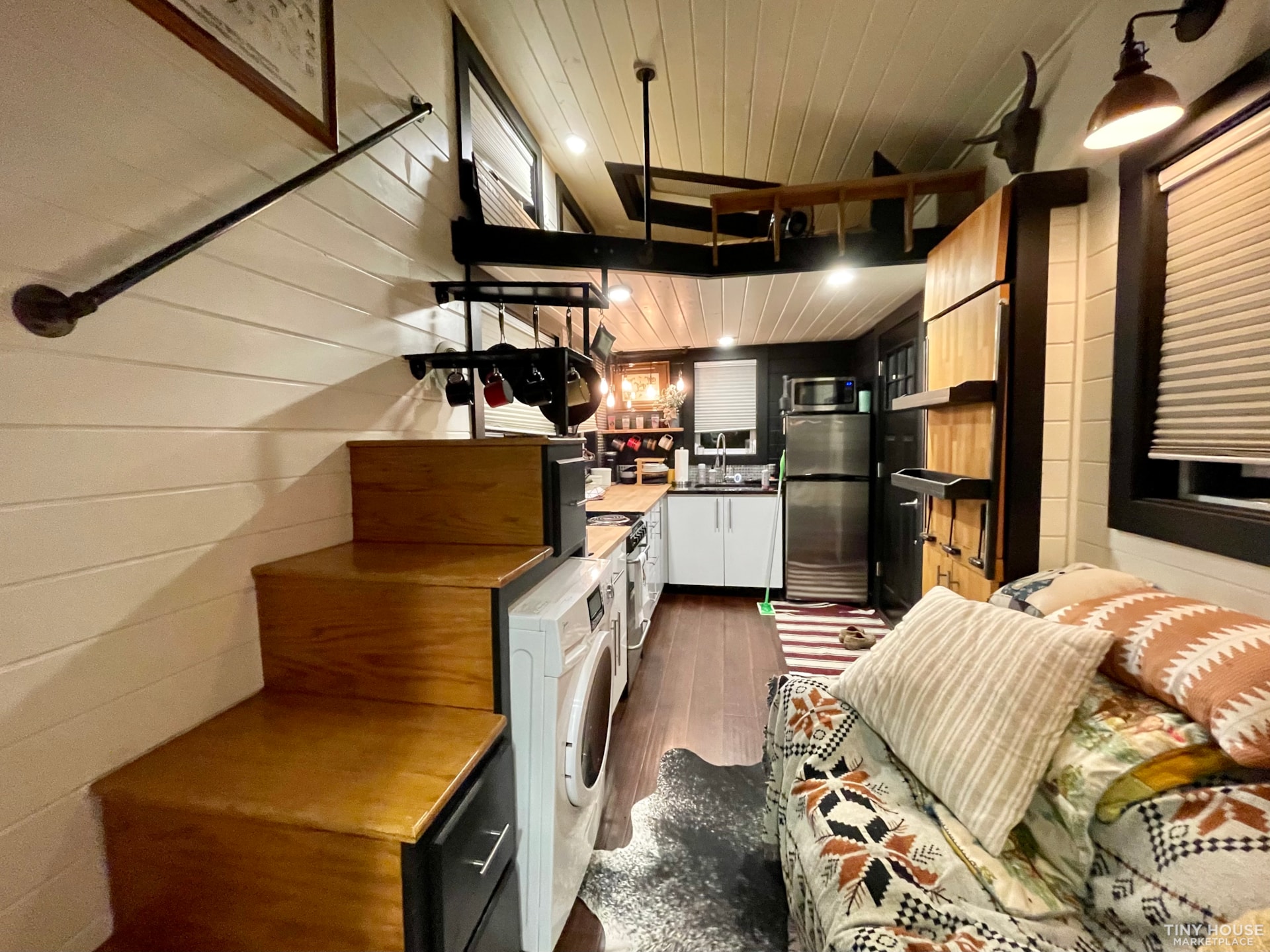 Custom Built Tiny House for Sale!! - Image 4 Thumbnail