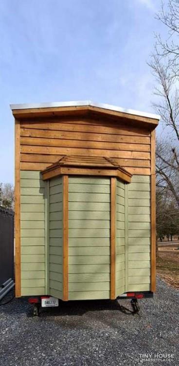 Custom built Tiny house on wheels - Image 3 Thumbnail