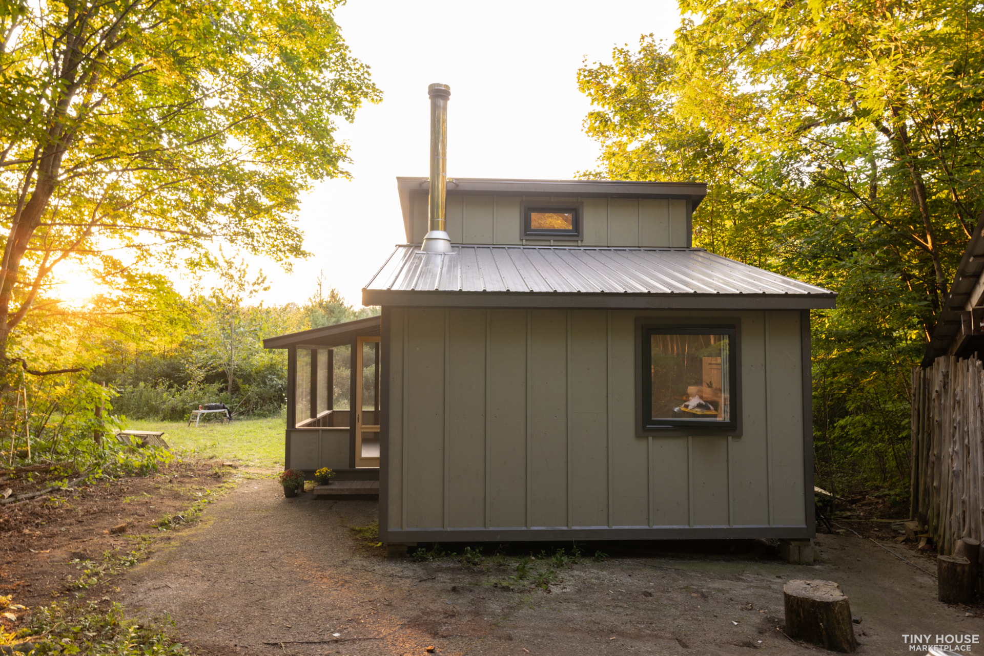 Custom-Built Tiny/Modular Home for Sale: Versatile Living  - Image 3 Thumbnail