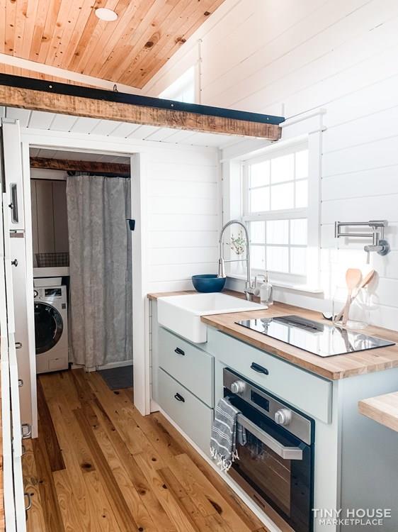 Custom Craftsman Tiny House - Image 3 Thumbnail