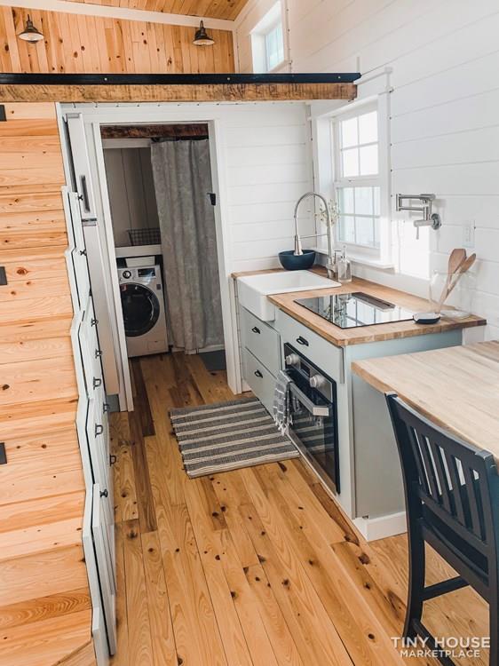 Custom Craftsman Tiny House - Image 4 Thumbnail