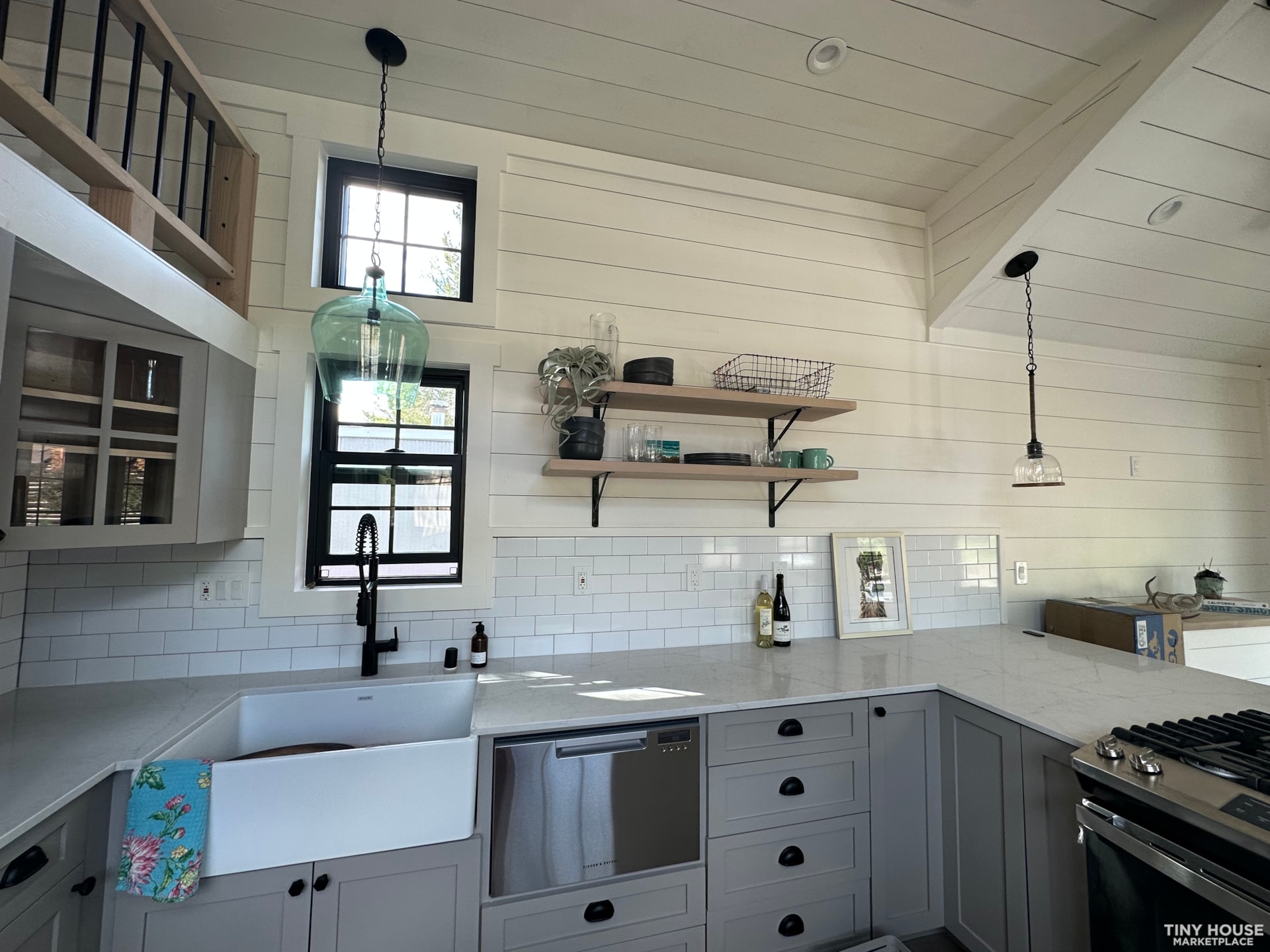 Custom Farmhouse Meets Coast THOW - Image 3 Thumbnail