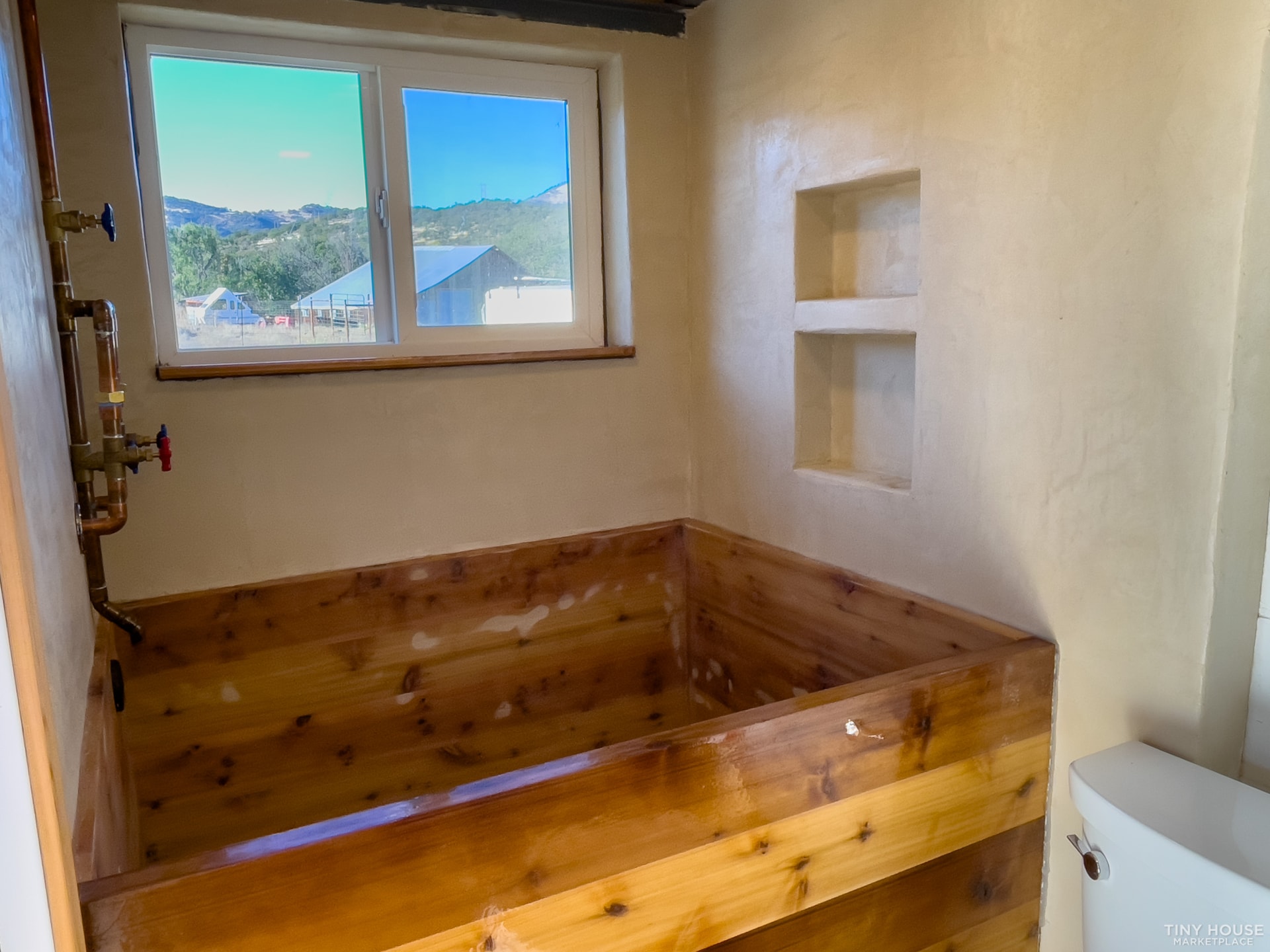 Custom Human Friendly 26’ Fine Tiny Home “Arctic Fox” - Image 6 Thumbnail