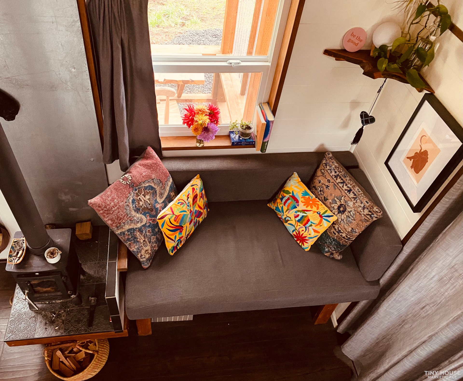 Custom Luxury Tiny House - Image 4 Thumbnail