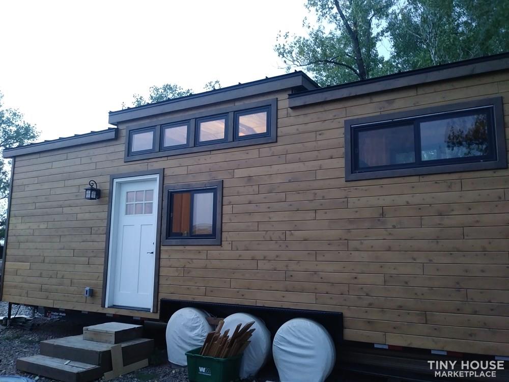 Custom Off Grid Tiny House on Wheels - Image 1 Thumbnail