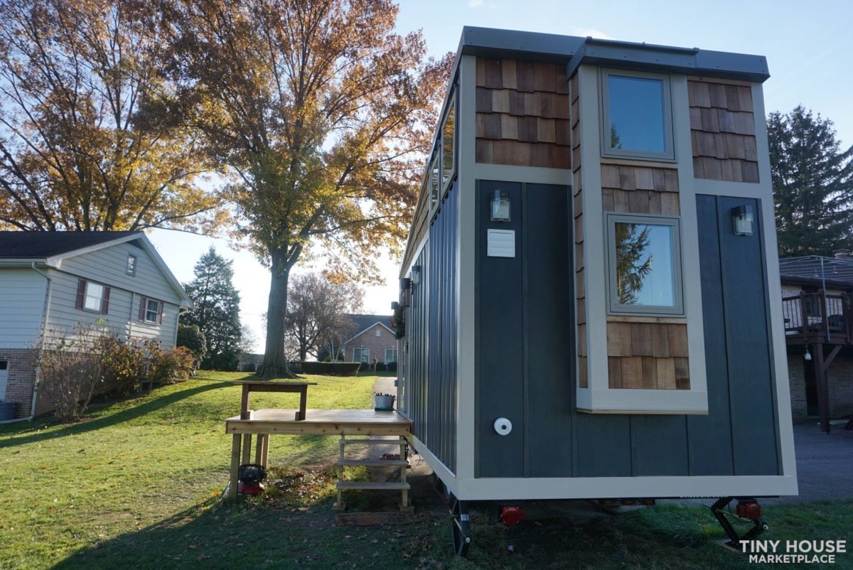 Custom One-of-a-Kind Tiny House (off-grid ready) - Image 2 Thumbnail