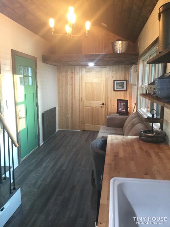 Custom Tiny Home - Image 3 Thumbnail