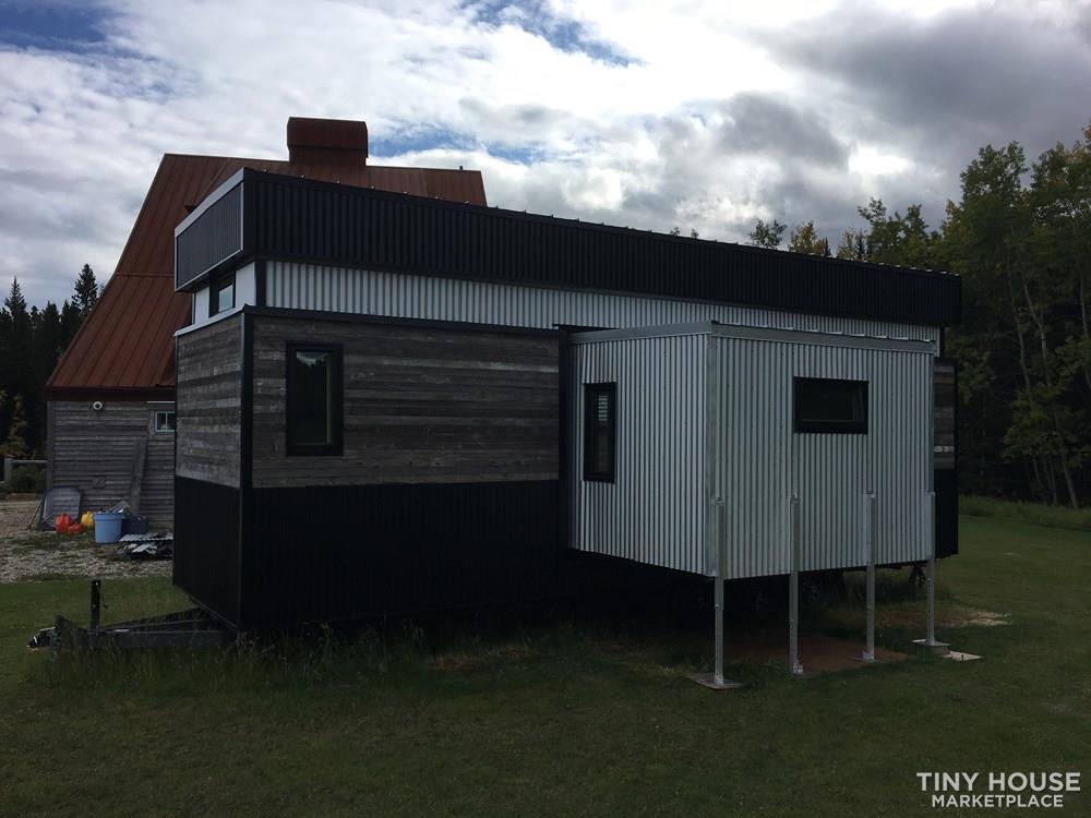 Custom Tiny Home - Image 2 Thumbnail