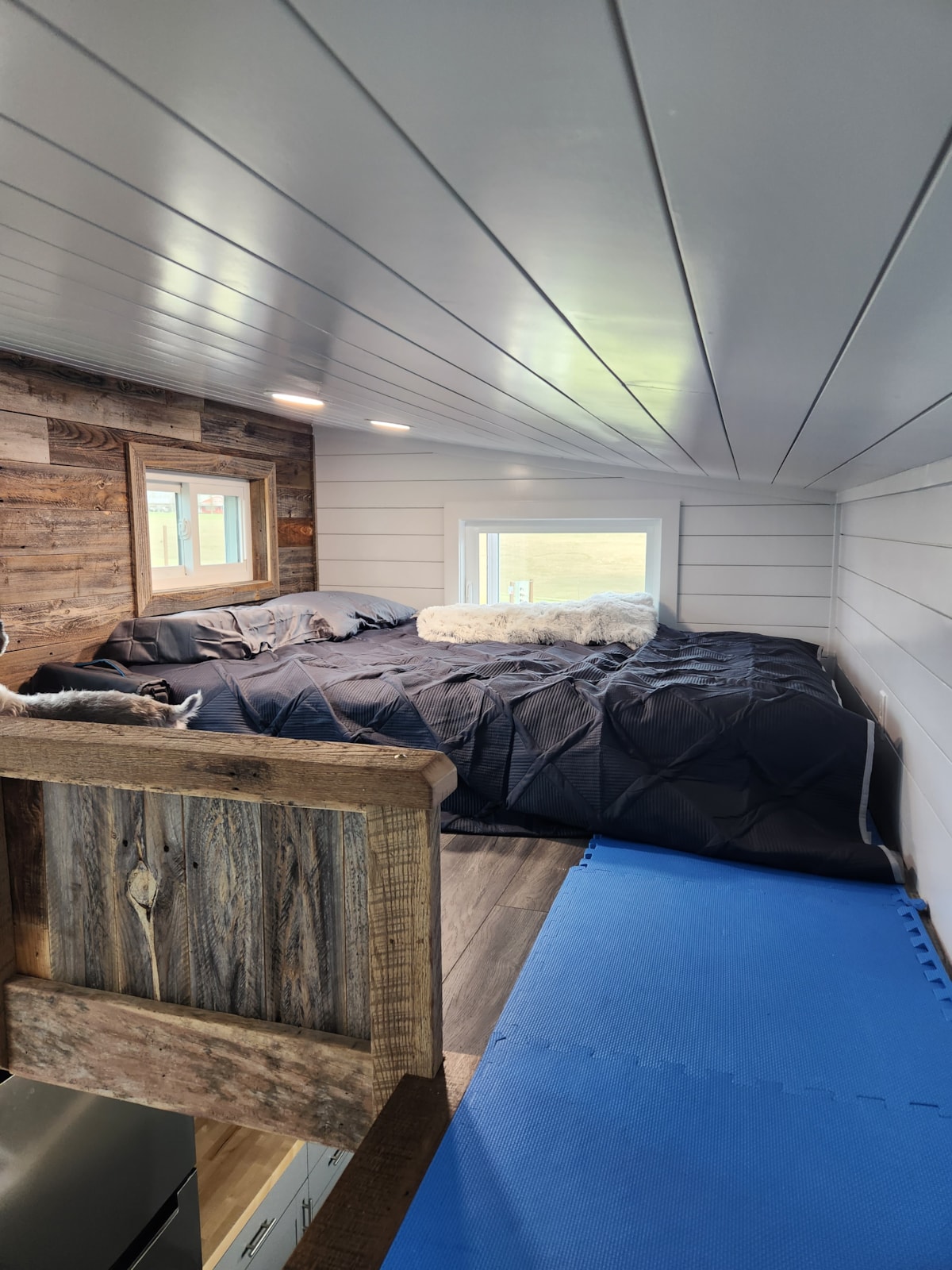 Custom Tiny Home - Image 3 Thumbnail