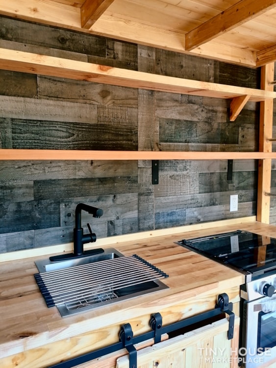Custom Tiny Home for Sale in MT, "The Contemporary Cabin" - Image 4 Thumbnail