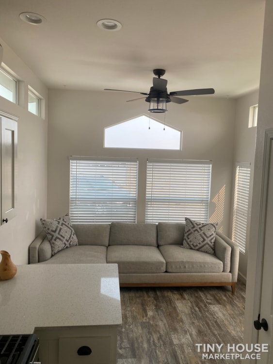 Custom tiny home with screened in porch - Image 3 Thumbnail