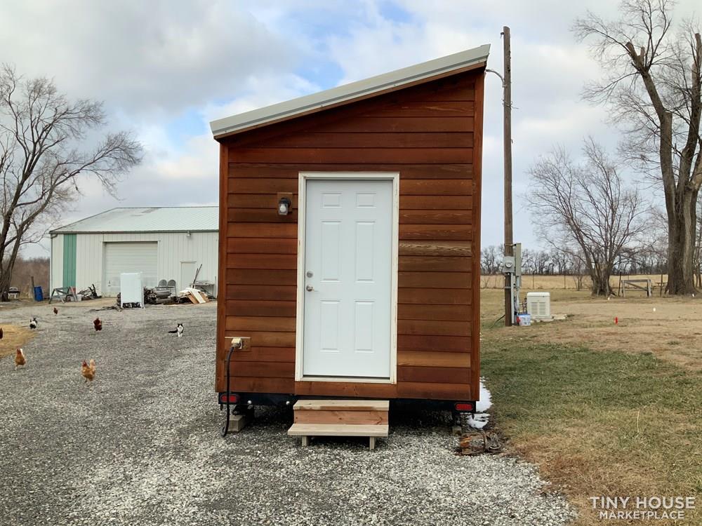 Custom Tiny House Built 2019 - Image 2 Thumbnail