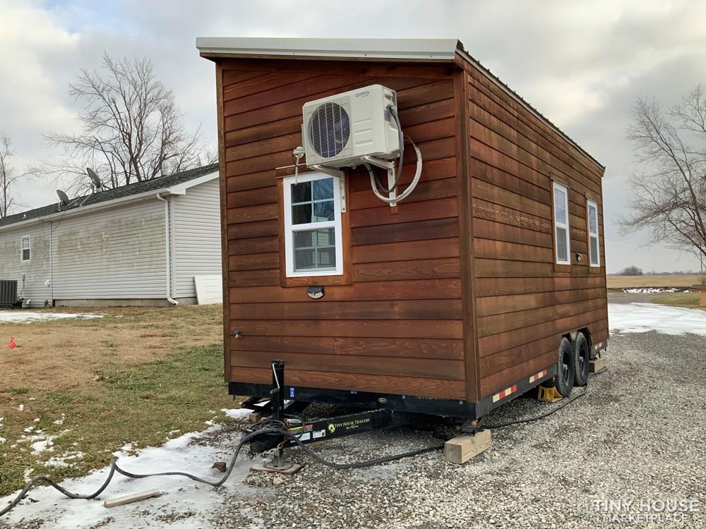 Custom Tiny House Built 2019 - Image 3 Thumbnail