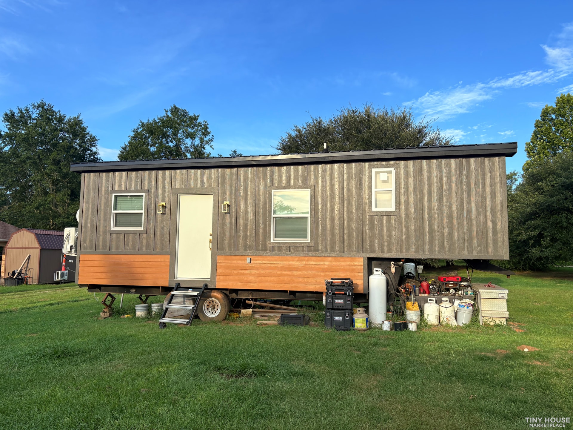 Custom Tiny House on Wheels - $65,000 OBO Whitehouse, TX | For Sale by Owner - Image 4 Thumbnail