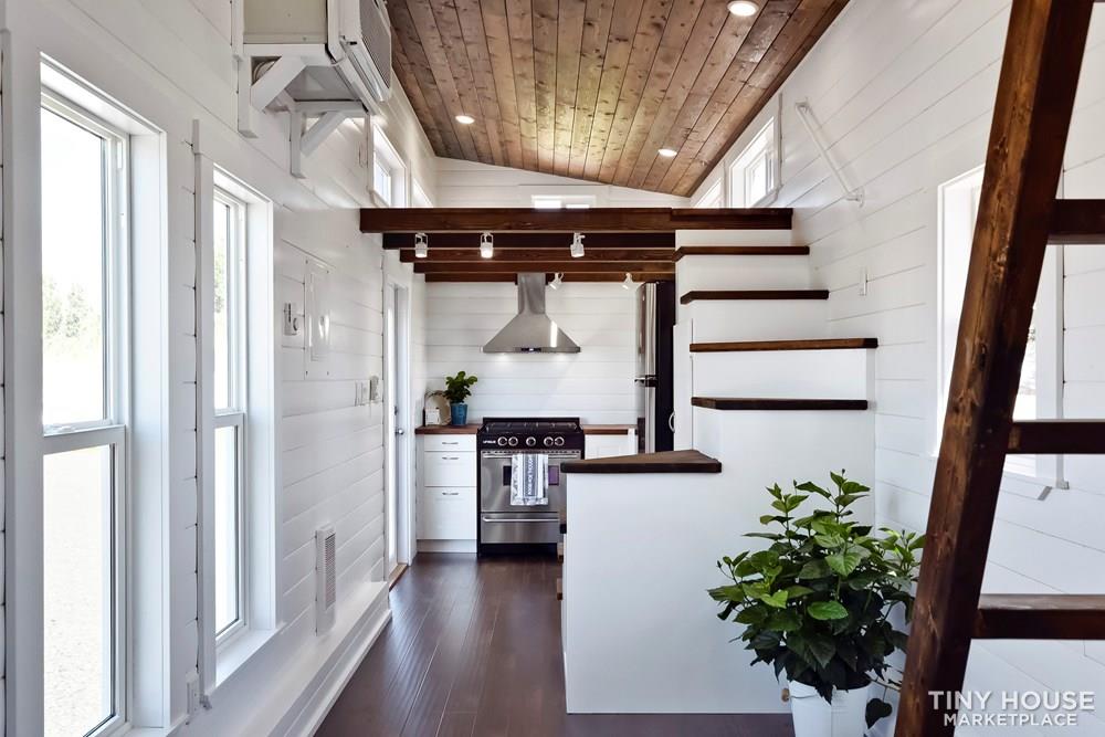 Custom Tiny House with 2 lofts and strong aluminum frame!