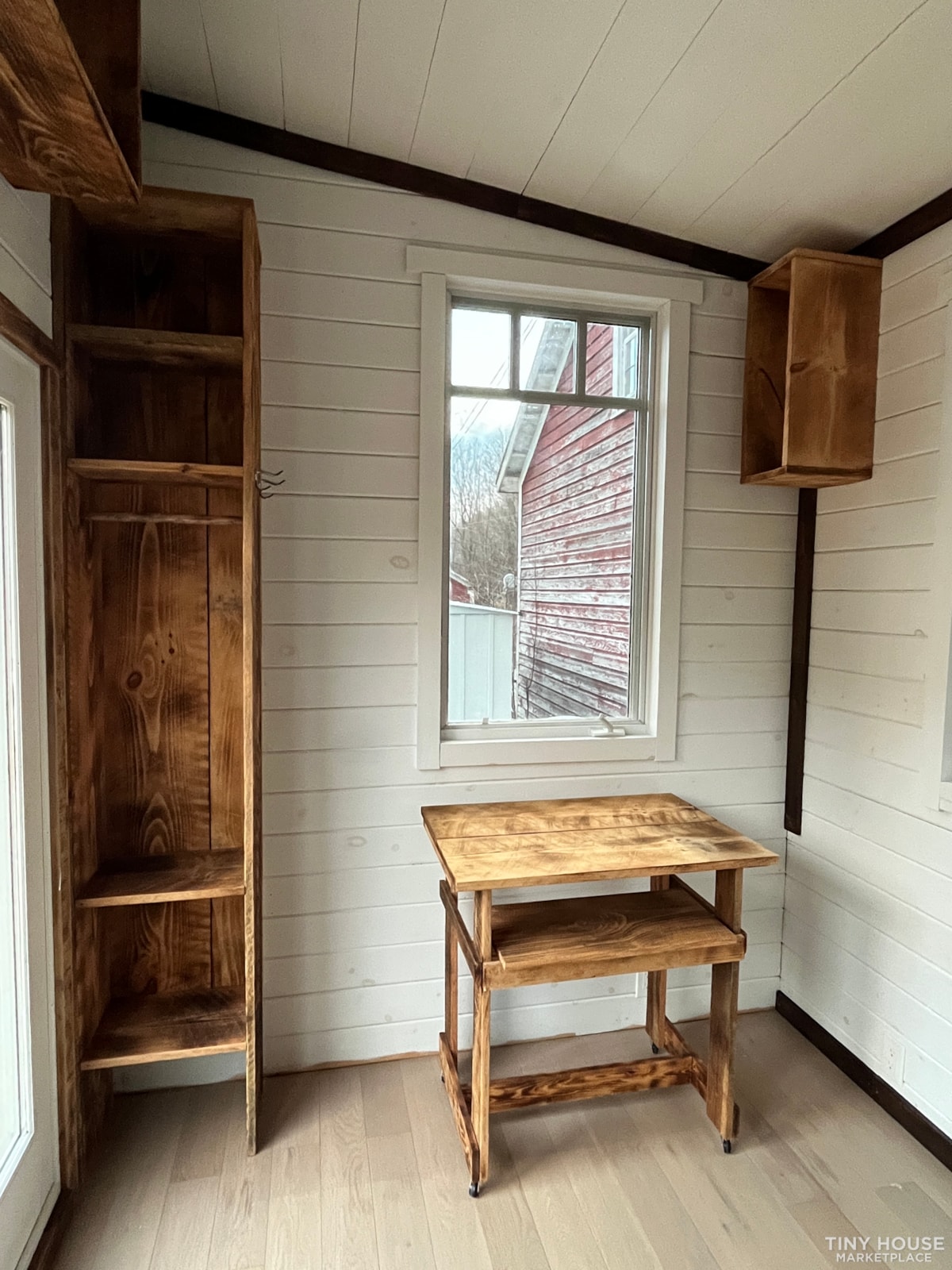 Custom Tiny House with Modern Amenities - Image 4 Thumbnail