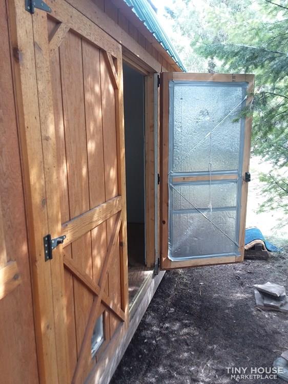 Cute start to a cabin/tiny house/she shed - Image 2 Thumbnail