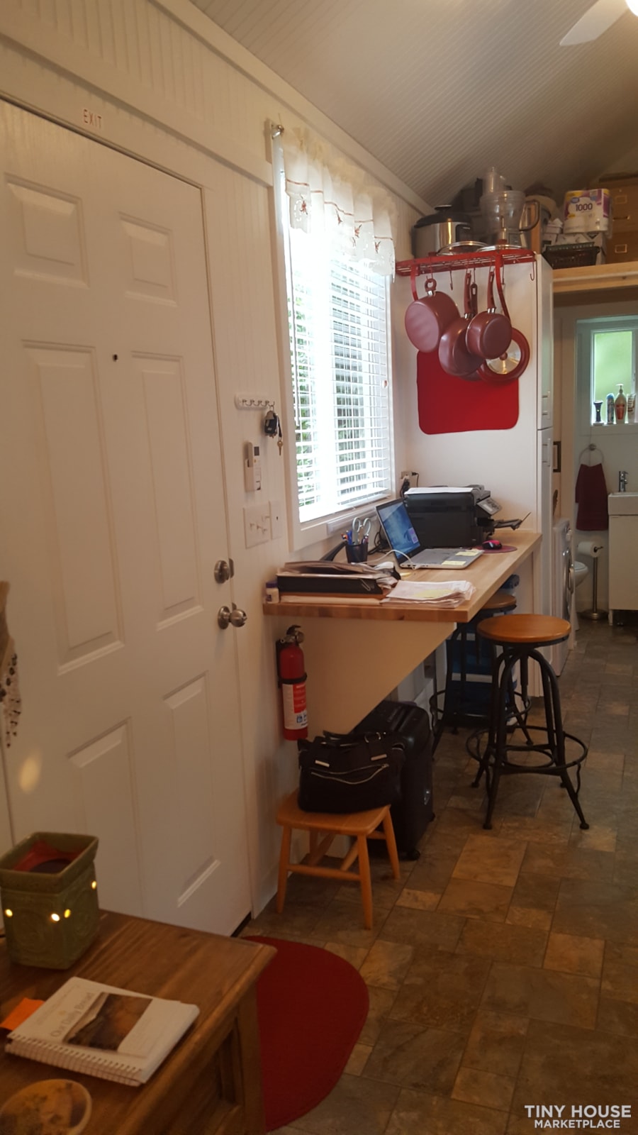 Cute Tiny House 8 x 26 - Image 2 Thumbnail