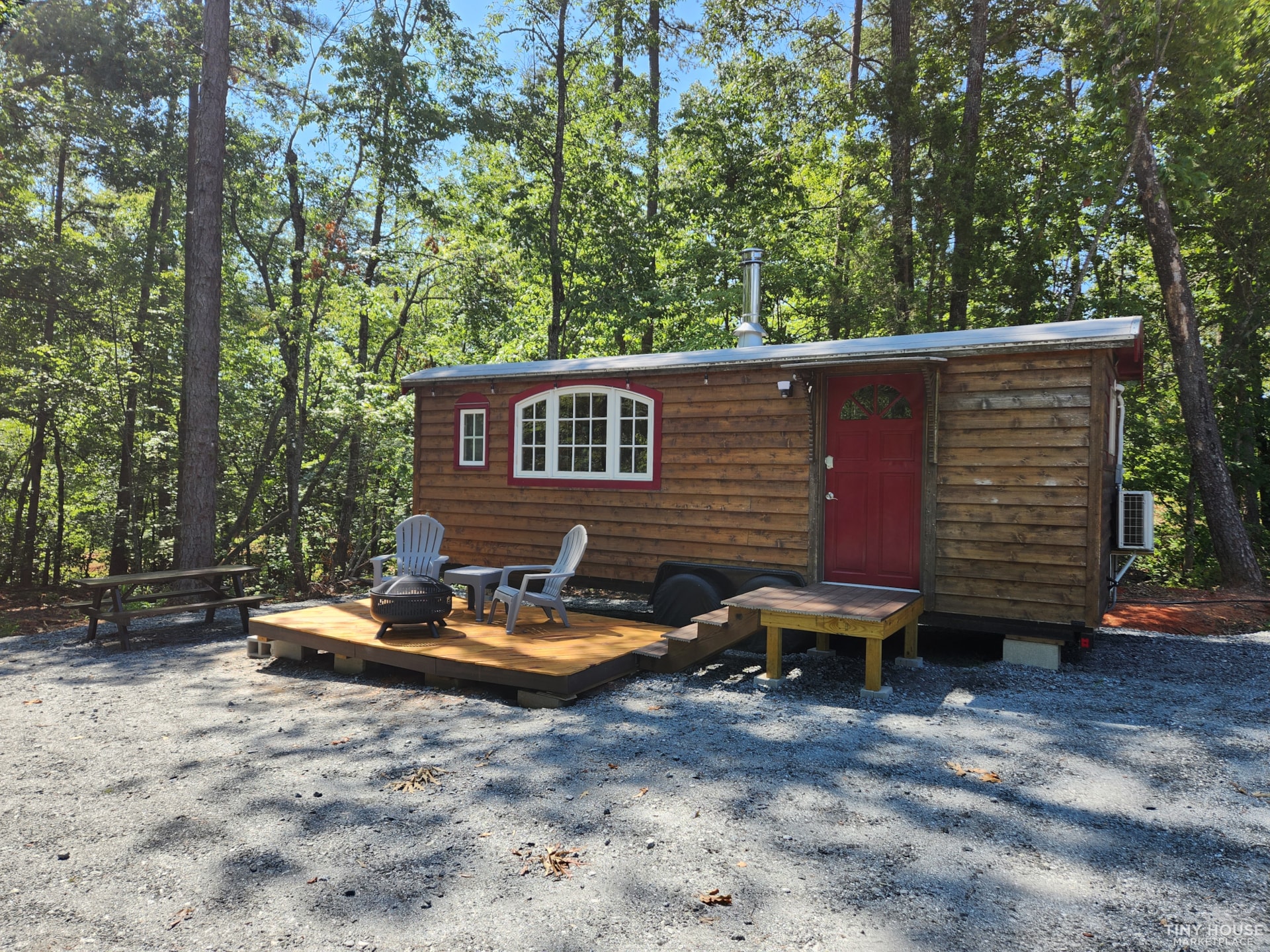 CUTEST TINY HOUSE, great for 2 or 1. living area, kitchen, full bath. for sale b - Image 1 Thumbnail