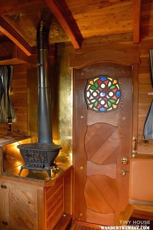 Deluxe Custom Wooden Camper: A True Land Yacht  - Image 3 Thumbnail