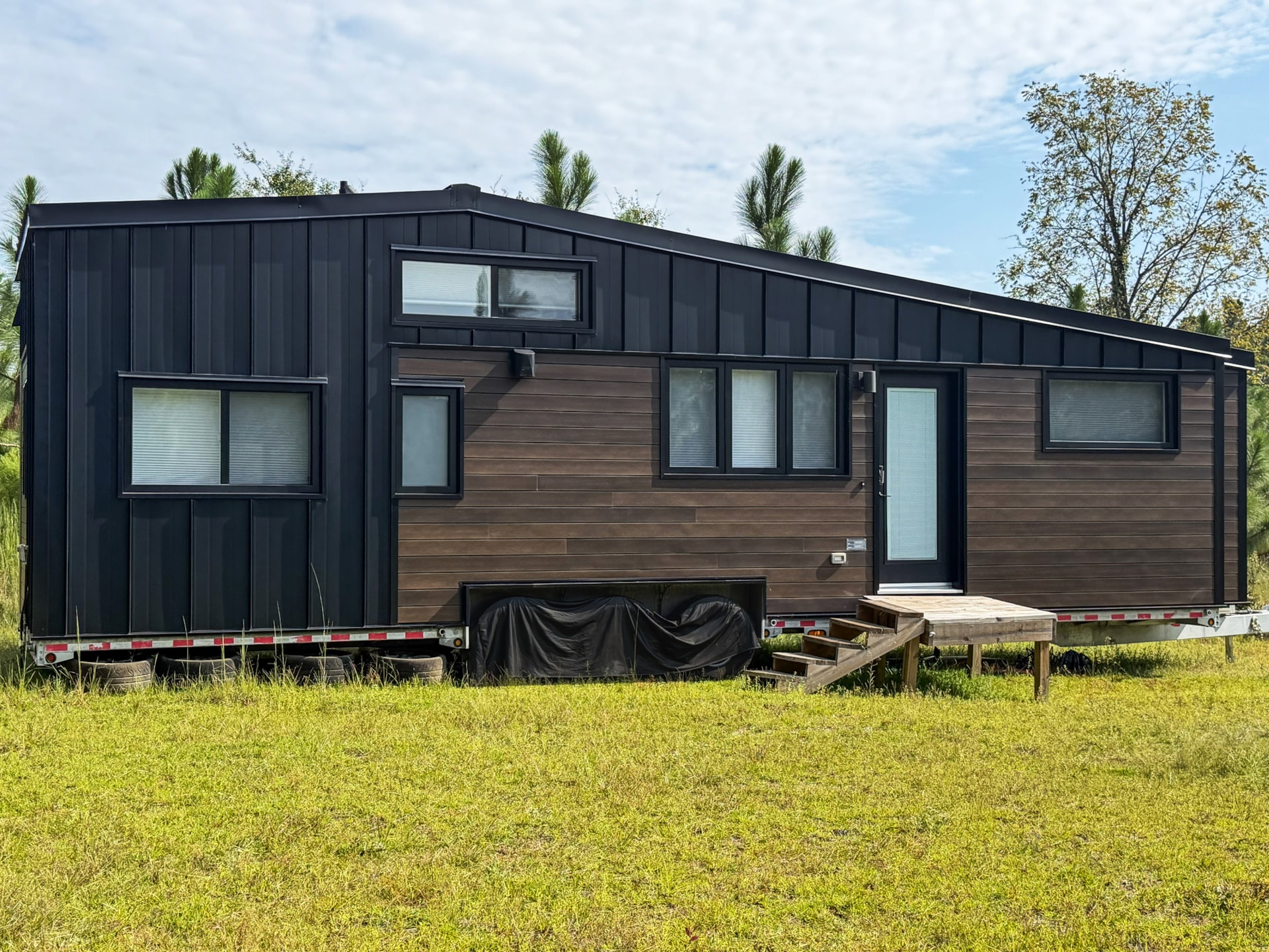 Deluxe, Flexible, Comfortable Home, Lots of Storage