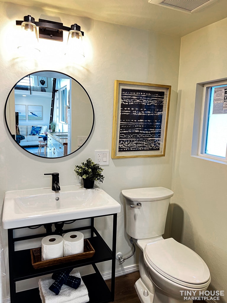 Designer Tiny Home Full Kitchen and Bath - Image 3 Thumbnail