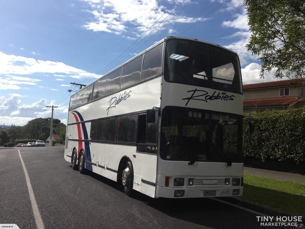Tiny House for Sale DOUBLE DECKER BUS READY TO BE