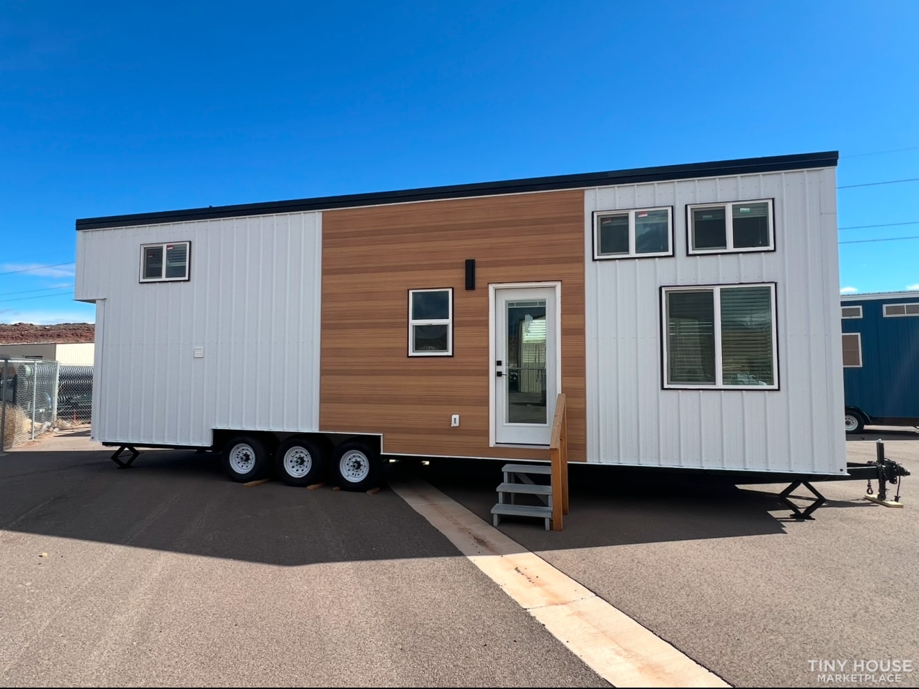Dream Big Luxury Tiny House located Las Vegas  - Image 2 Thumbnail