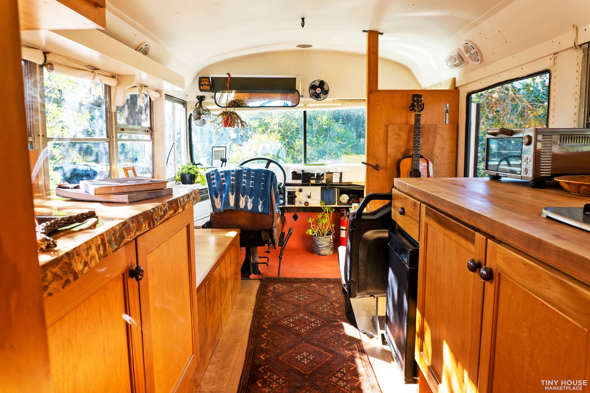 Dreamy Bus Camper For Sale - Image 2 Thumbnail