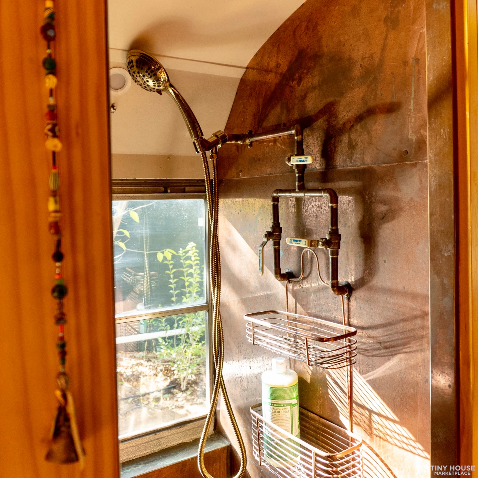 Dreamy Bus Camper For Sale - Image 3 Thumbnail