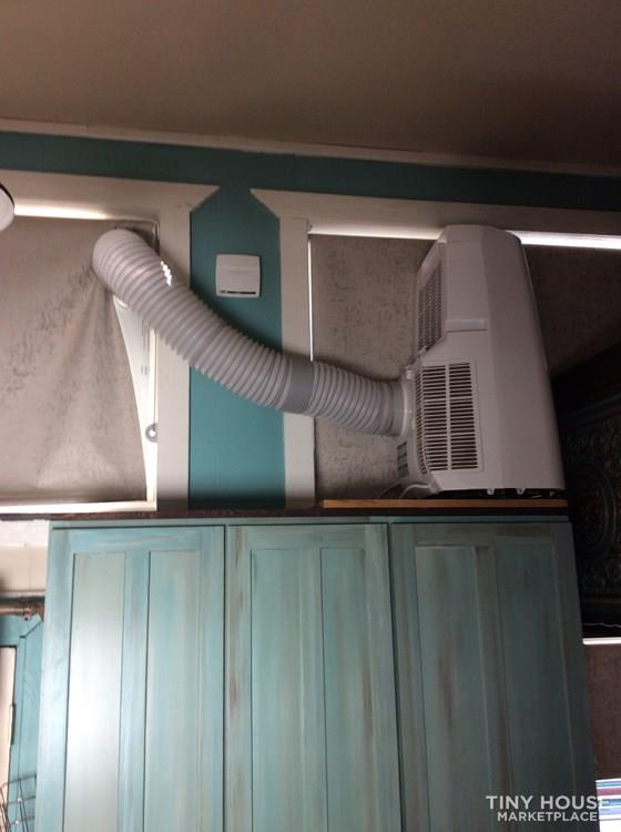 Eclectic Tiny Home - Image 4 Thumbnail