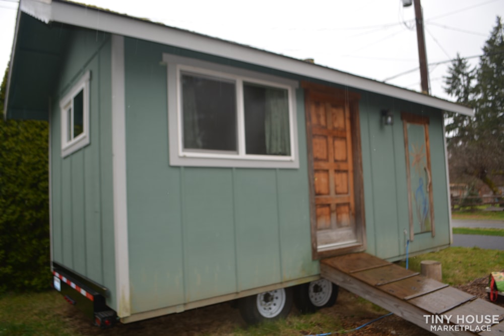 Eco Built Studio on Wheels with sleeping loft and large wood fired Sauna.  - Image 2 Thumbnail