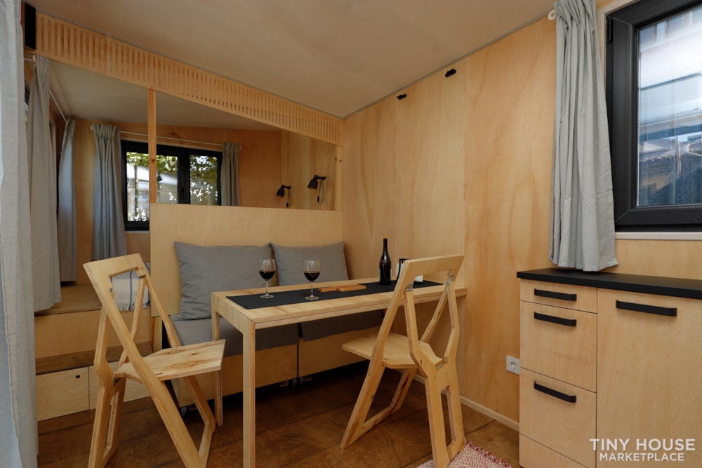 Ecobox tiny home "659" - Image 2 Thumbnail