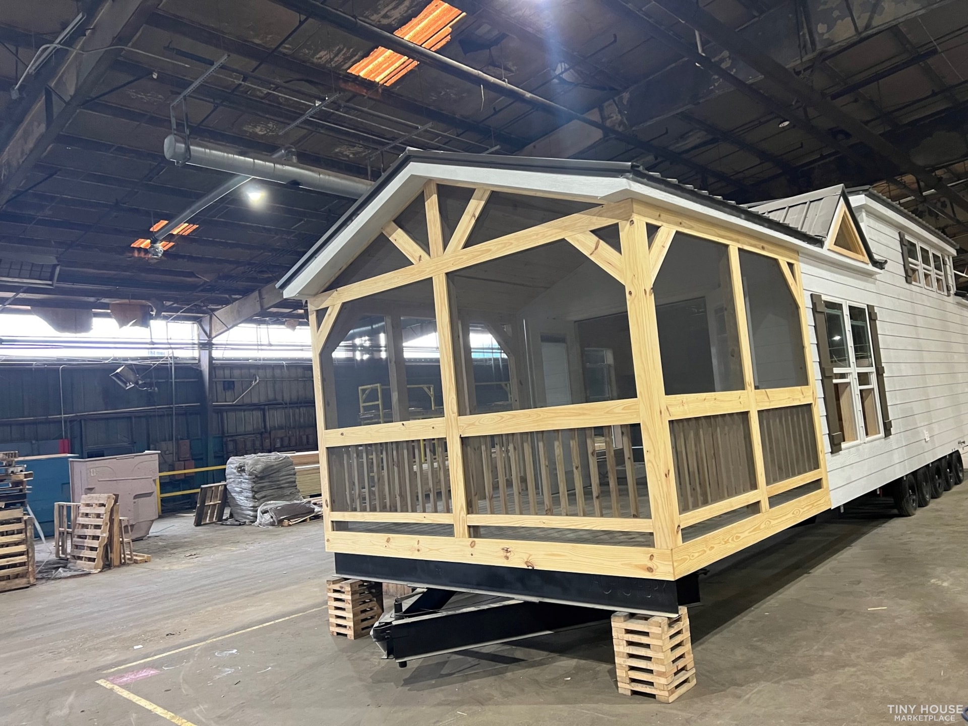 ELEGANT RUSTIC CABINS Tiny House On Wheels - Many Upgrades, Fully Customized - Image 3 Thumbnail