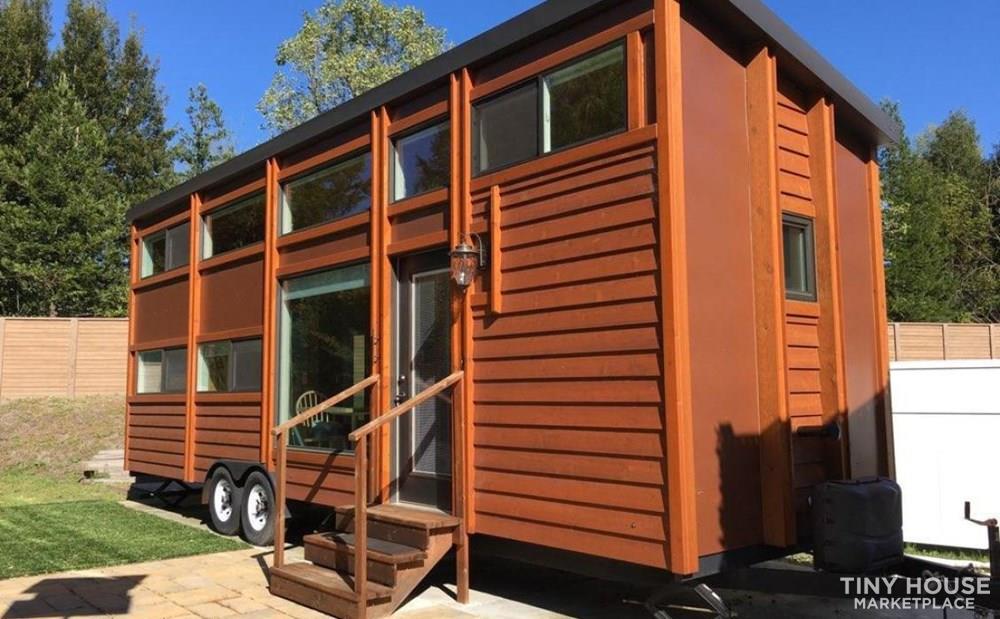 Escape Traveler XL 30 footer