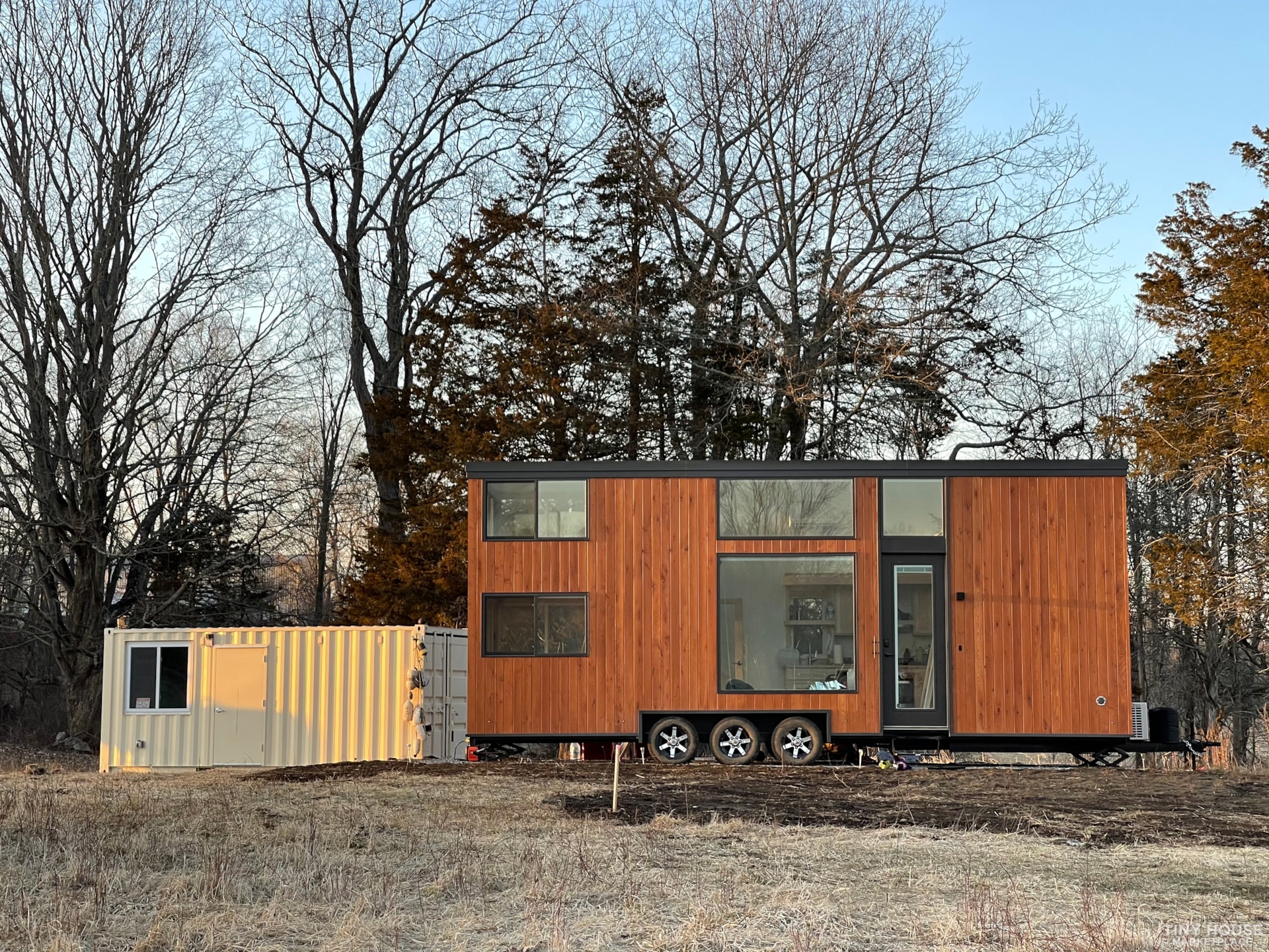 Escape XL Wide - Beaver Brook Pond Home