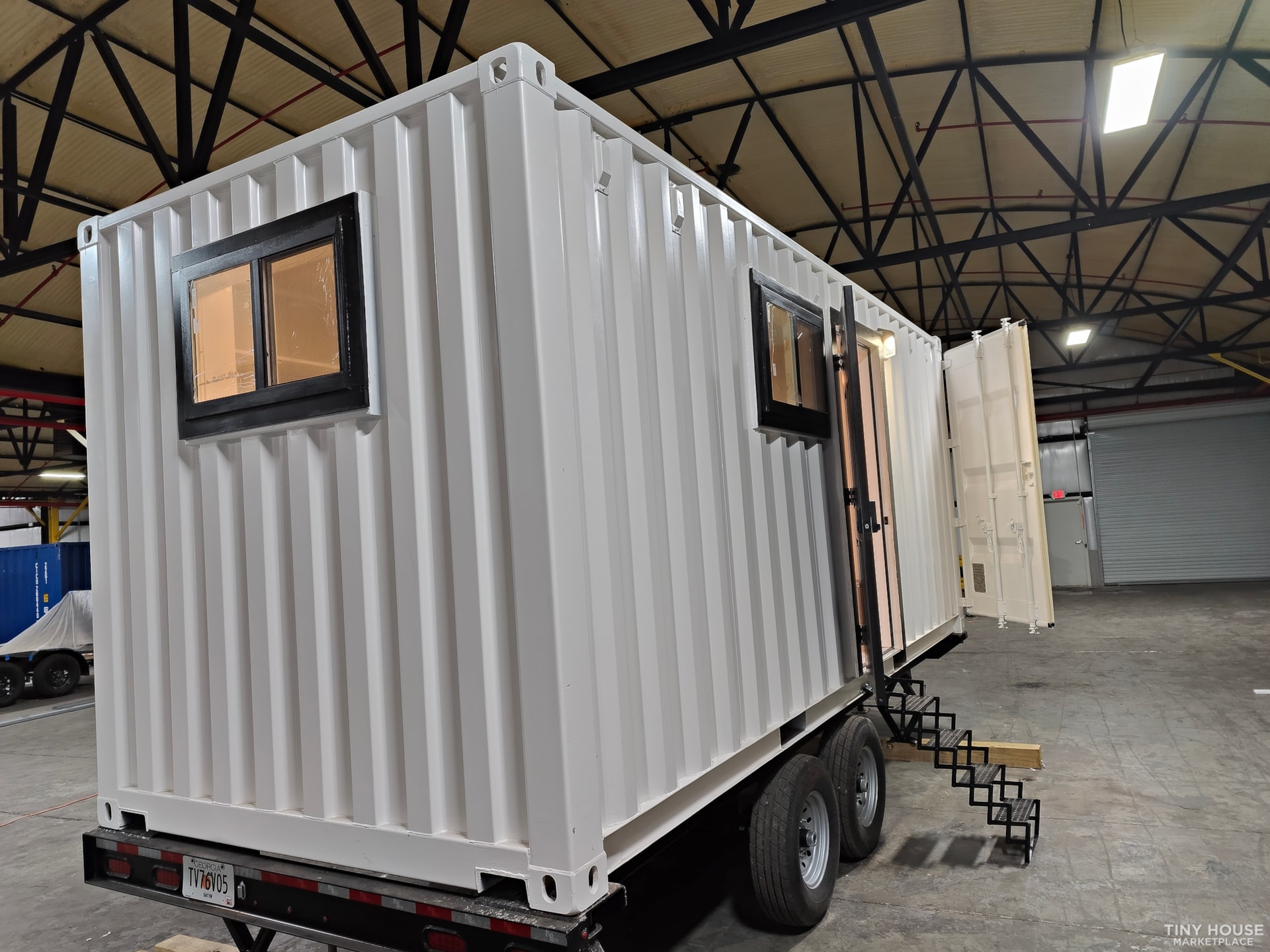 Evo CHOW (Container Home on Wheels) - Image 2 Thumbnail