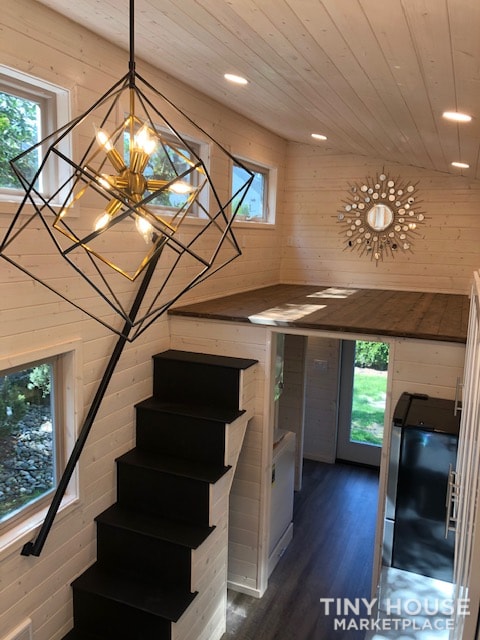 Exceptional Modern Tiny Home Ready for You! - Image 2 Thumbnail