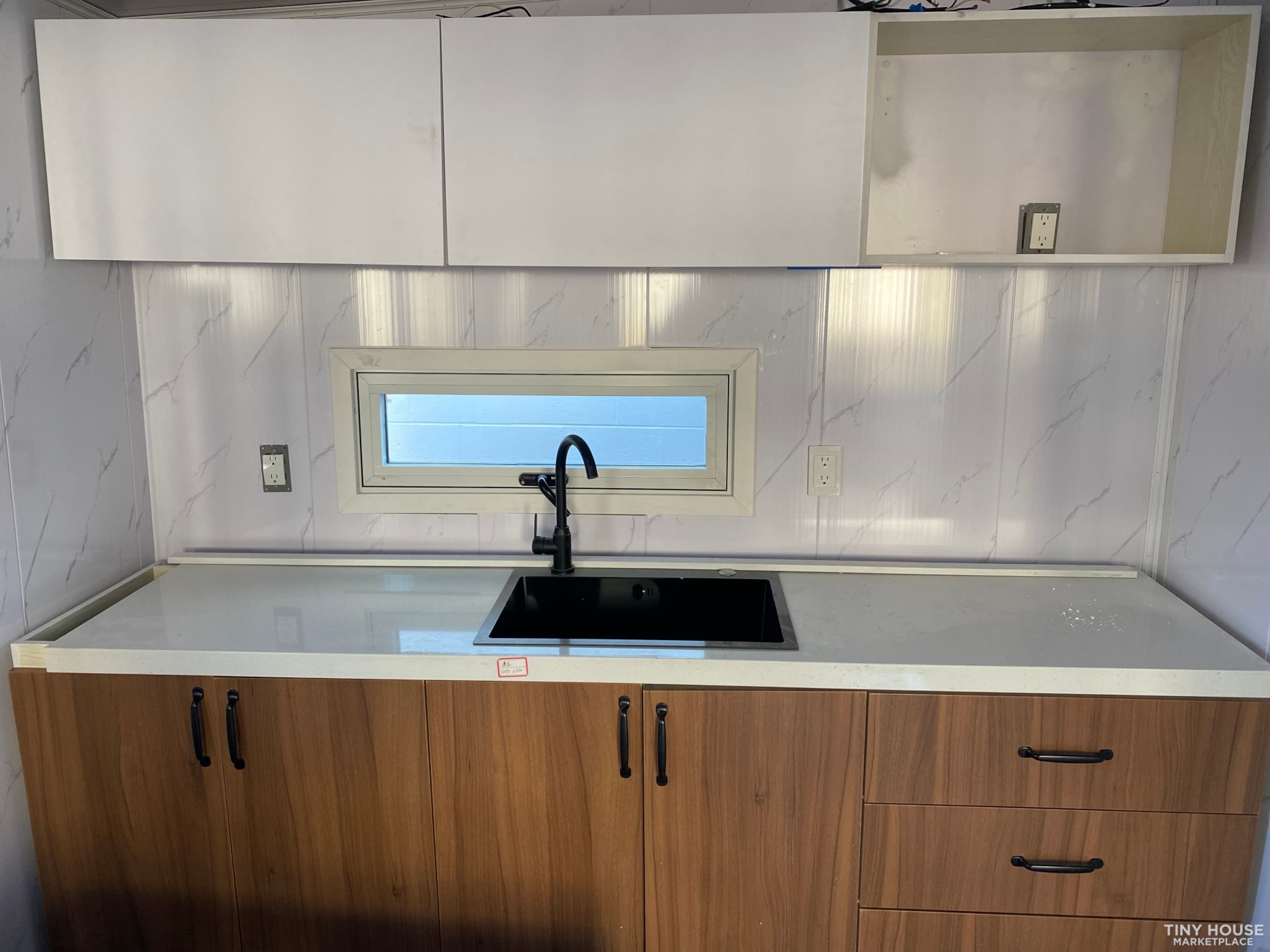 Expandable Home - Image 2 Thumbnail