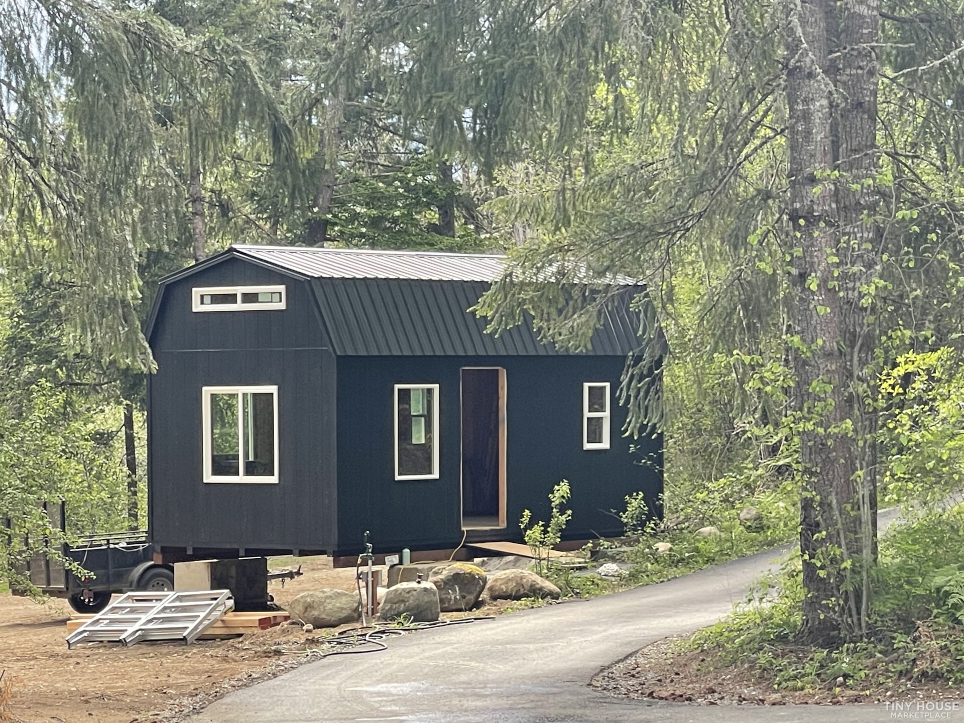 Extremely Customized Original Luxury Tiny Homes - Image 1 Thumbnail