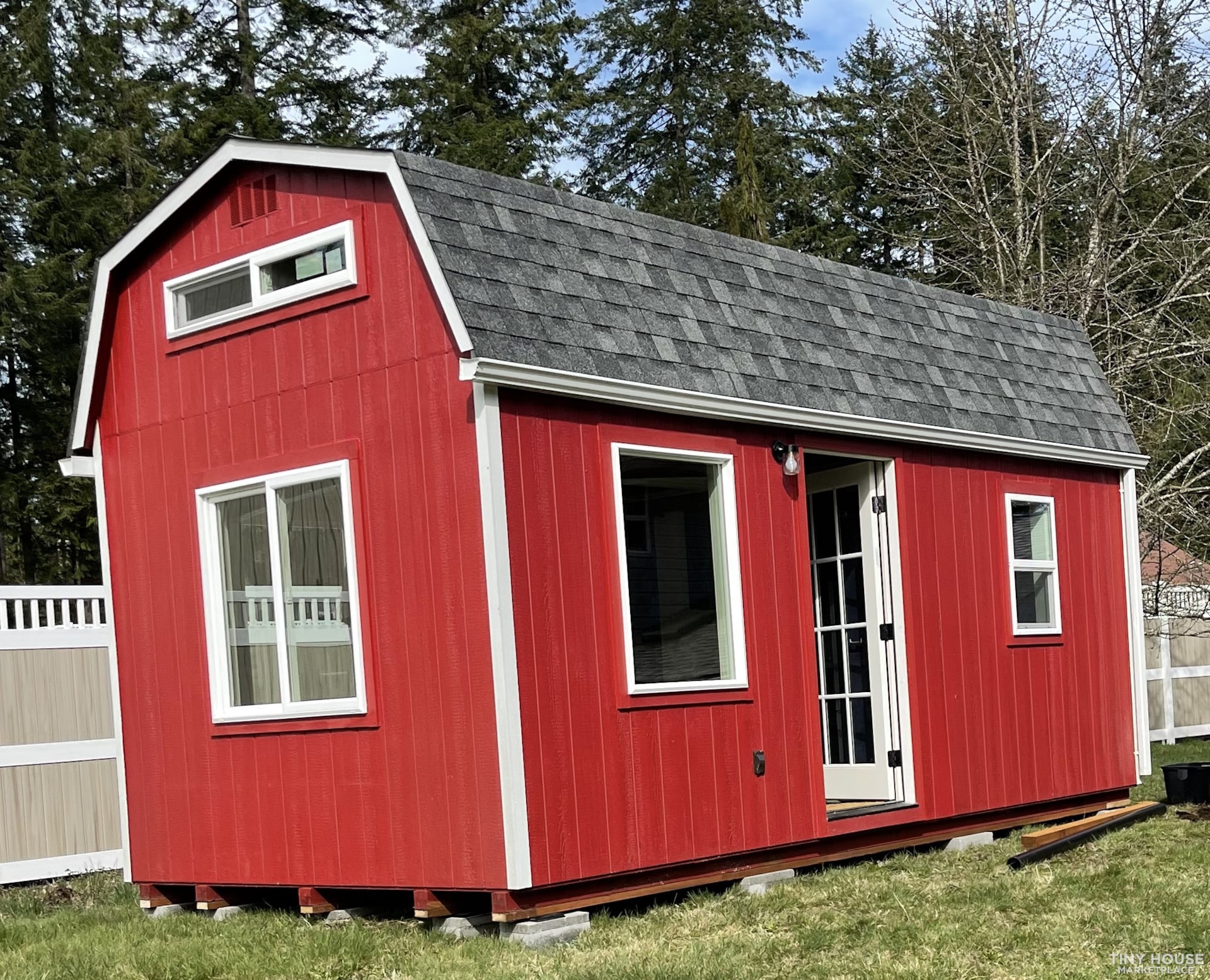 Extremely Customized Original Luxury Tiny Homes - Image 3 Thumbnail