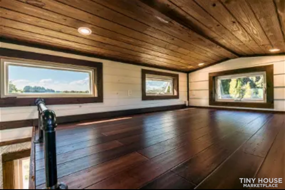 Farm House Pro - Image 3 Thumbnail