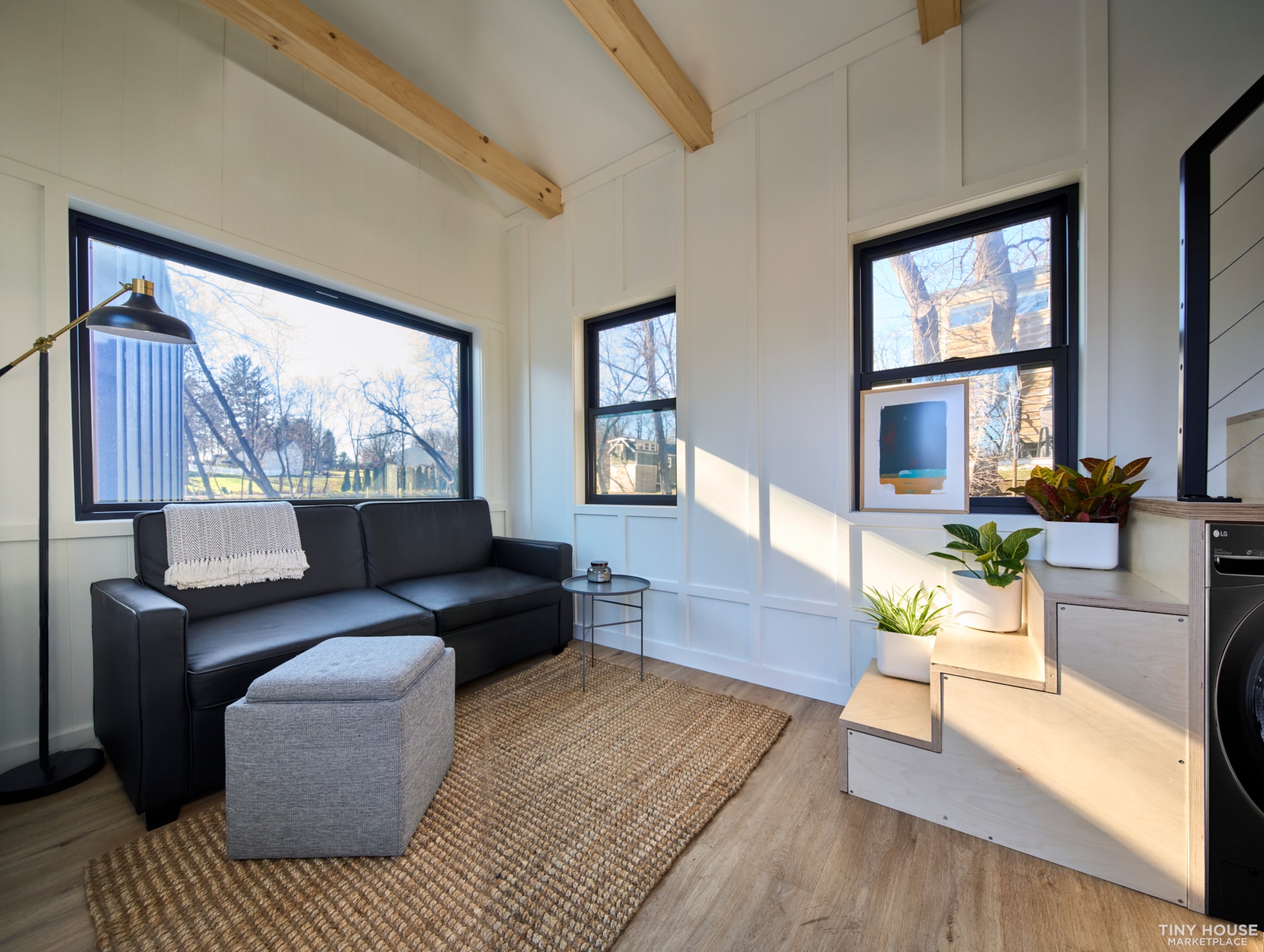 Farmhouse home with loft and ground floor bedroom - Image 2 Thumbnail