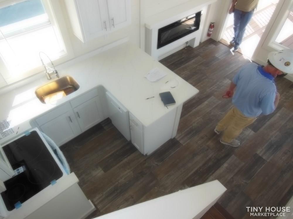 Farmhouse-Inspired 45ft Park Model  - Image 2 Thumbnail