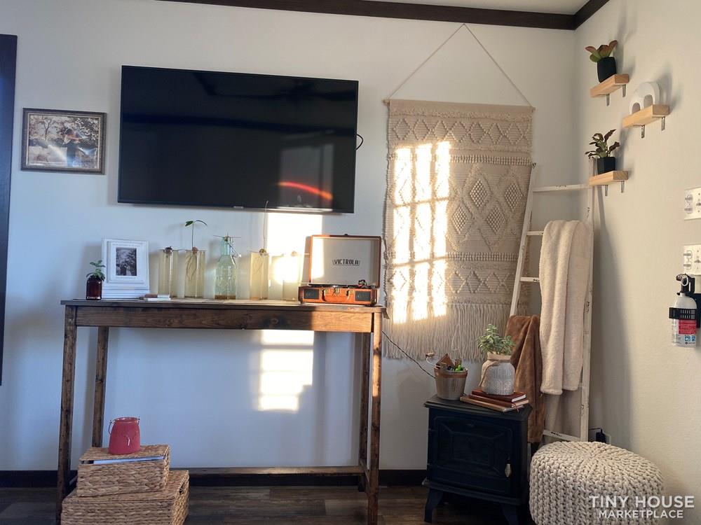 2020 Farmhouse Tiny Home!  - Image 3 Thumbnail