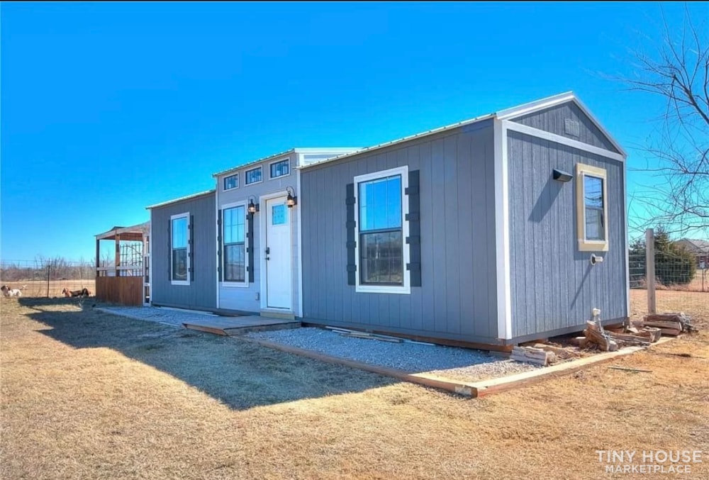 Farmhouse Tiny Home - Image 3 Thumbnail