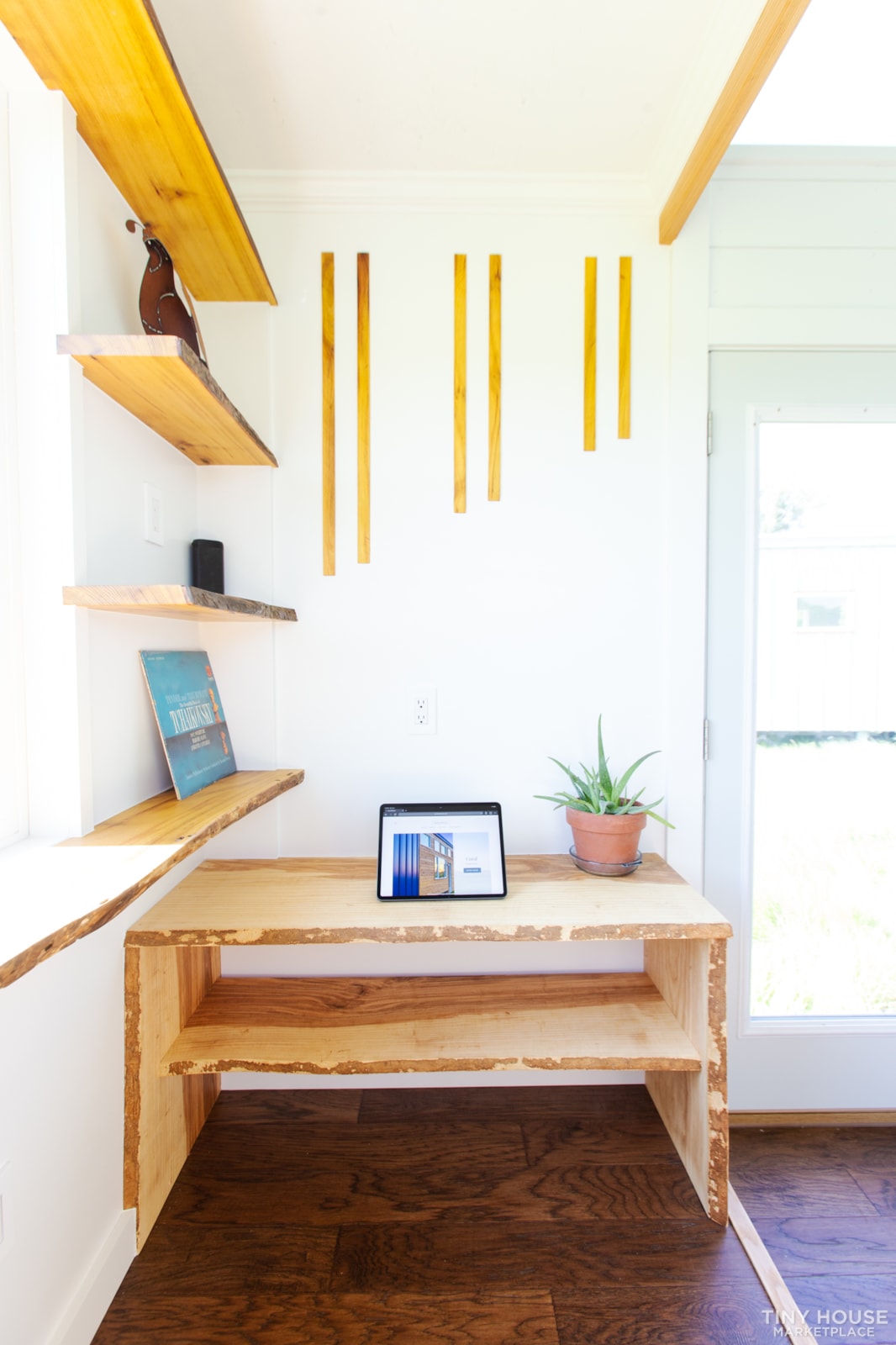 Fern by Made Relative - 30 ft Tiny Home on Wheels - Image 4 Thumbnail